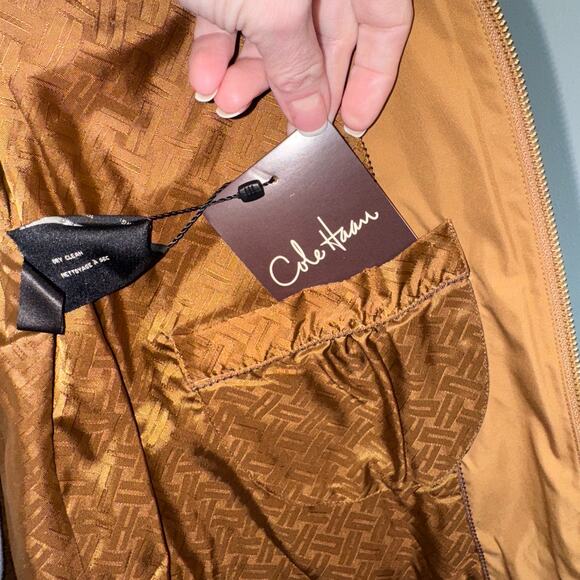 Cole Haan Double Layer Lightweight Rain / Trench Sz L NWT AND C.H. Hanging bag!! - Picture 9 of 13